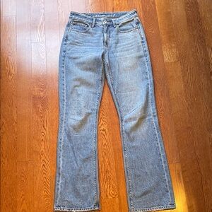 American Eagle Light Wash 90s Bootcut Jeans Women’s size 2